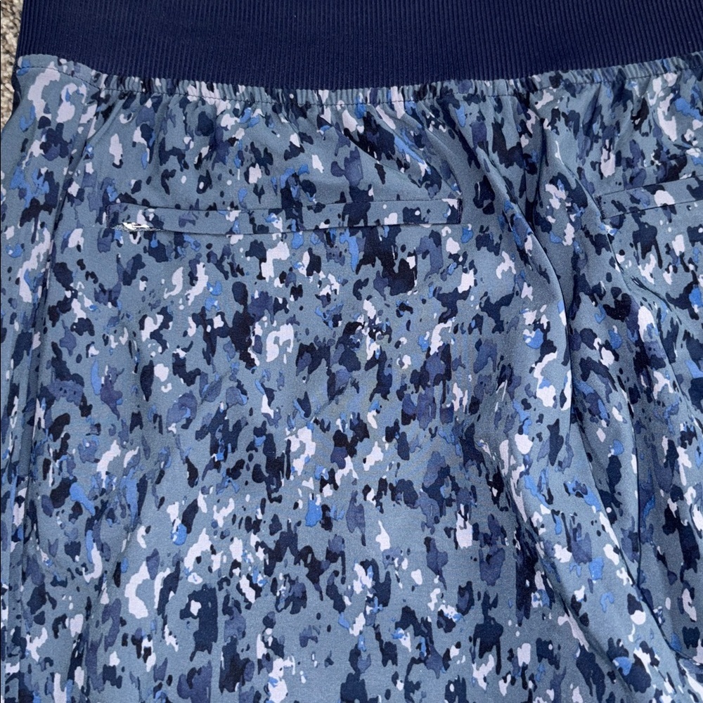 ATHLETA Brooklyn Ankle Pant on Captivate Chrome Blue - Picture 9 of 9